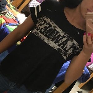 Black and white t-shirt